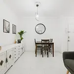 Dialezholidays - Coliving Principes Santa Cruz de Tenerife